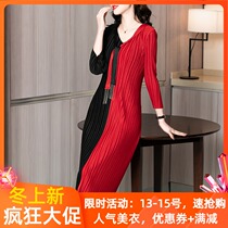 High-end temperament noble lady three house life fold dress spring summer 2021 new size haute womens clothing