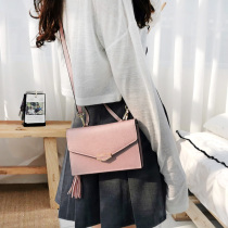 2021 New Korean version of the tide autumn fashion simple Joker shoulder Cross bag female hipster large capacity mobile phone bag