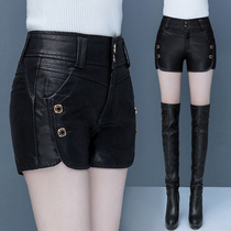 Black skin shorts in autumn 2022 new PU pants short wear casual boot pants
