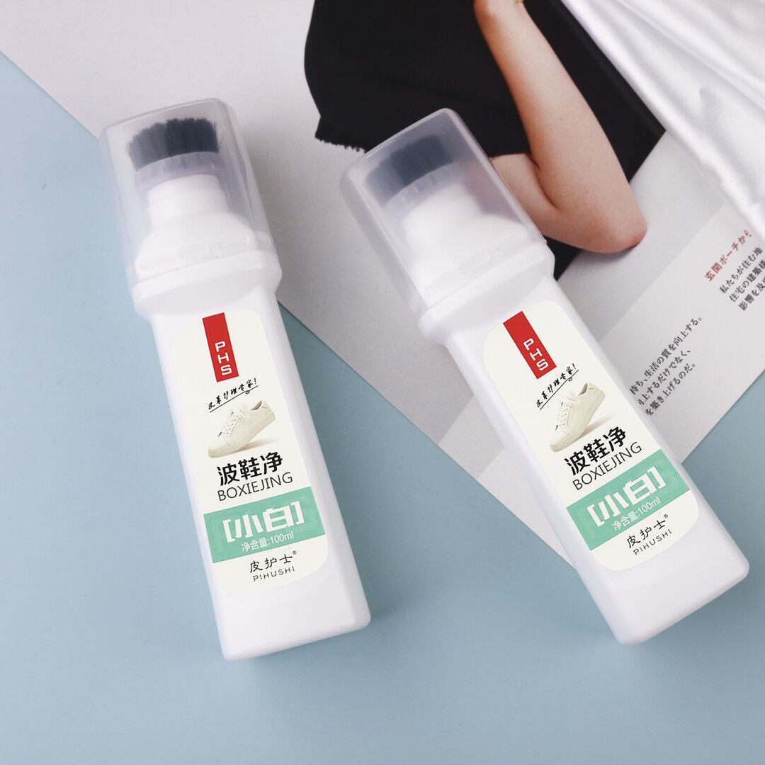 Small white shoe artifact A white no-wash shoe artifact brush shoe cleaner 5