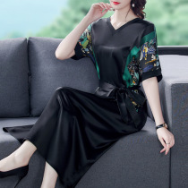 Large size womens summer 2021 new high end acetic acid satin dress female middle aged beautiful mother fat skirt