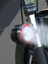 LED spotlight motorcycle modification accessories 10W lens spotlight personalized creative car light external flashing auxiliary light