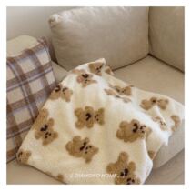 ins Wind Korean cute bear blanket cartoon lamb plush autumn winter thick blanket childrens leisure sofa blanket