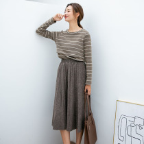 Breastfeeding dress summer fashion round neck cute striped postpartum long sleeve womens shirt loose spring and autumn breastfeeding clothes