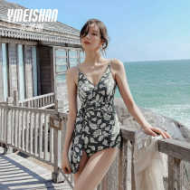 Yimeishan one-piece swimsuit women 2021 new fashion Korean ins covering belly thin resort hot spring swimsuit