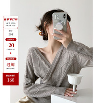 ICTS rolled into the gentle breeze milk coffee black and white twisted diamond texture cross-wrapped knitted sweater