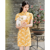 Yellow cheongsam young girl French retro Chinese dress cotton linen modified summer little short