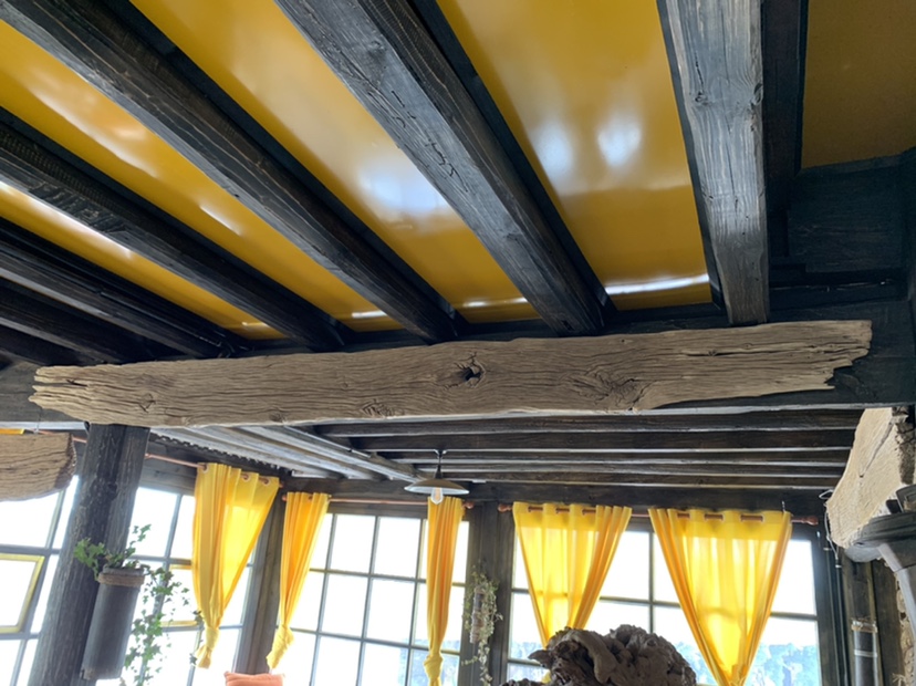 Yunnan weathered wood plank old oak deep texture conformal board background wall hanging Zen decoration