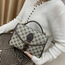 Singapore light extravagant bag of women genuine leather fashion 100 lap hand small square bag retro printed single shoulder fine with diagonal satchel