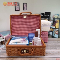 Cosmetics finishing retro props rattan knitted suitcase set to be accompanied by a hand salute containing solid woven rattan box containing box