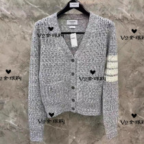 Japan Thom Browne 19 autumn winter TB snowflake wool sweater mens and women sweater cardigan jacket