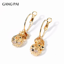 Silver pin senior sense earrings niche elegant temperament long earrings 2021 New Tide method Net red ball ear ornaments