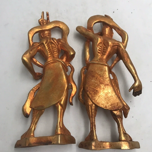 Античная и антикварная коллекция сельские старые объекты в династии Тан, Золотая статуя лиши статуи статуи статуи статуи статуи статуи Будды