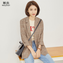 Blazer female Korean version 2020 Spring and Autumn New loose casual retro Net red plaid short ladies small suit