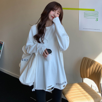 South Koreas autumn new Korean version of the Lazy Wind Alphabet Breaking of the Hole In the Hole In the Long Undershirt White Long Sleeve T-Shirt Female Tide