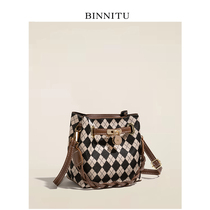 Chessboard G Hand Bucket Bag Package Women 2021 New Korean Version Plaid Single Shoulder Bag Commute 100 Casual Diagonal Satchel Bag