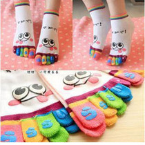 Hot Sell Creative Cartoon Winter Autumn Five Fingers Socks Short Lady Pure Cotton Five Toe Socks Pure Cotton Cute Socks With Smile Face