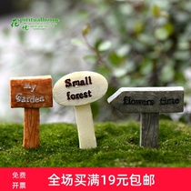 Moss microscape ornament with forest indication of road sign paparazzi DIY assembling toy hem