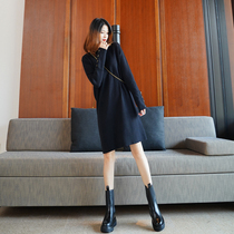 2021 new womens autumn dress temperament chic French niche senior design sense loose sweater knitted dress