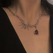  European and American hot girls spider blood drop pendant necklace female 2021 new personality clavicle chain niche design accessories