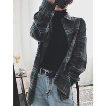 Plaid shirt womens 2021 new spring and autumn retro Hong Kong flavor long-sleeved shirt early spring top design sense niche temperament