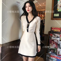 (cherry France) SANDRO 2018 new V collar high waist and two suit skirts autumn and winter