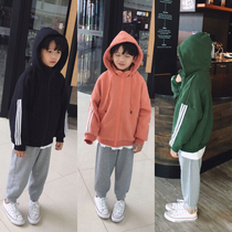 Boy plus velvet coat 2019 autumn and winter new childrens hooded zipper top for childrens padded sportswear