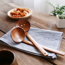 Creative Japanese-style wooden long-handled tortoise shell ramen spoon large soup spoon hot pot colander unpainted flavor thousand Ramen spoon porridge spoon