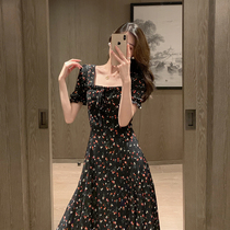 Square Collar Dress Woman Summer 2021 New Style Retro Truffle Back First Love Broken Flowers Dress Small Frescoed Snowspun Long Dress