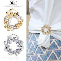High-grade summer non-slip T-shirt corner knot buckle womens shirt hem fixed artifact silk scarf buckle ring dual-purpose brooch
