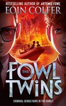 Spot Atmiuss fantasy adventure twins roll a Fowl Twins The (Artemis Fowl Book 1) English original