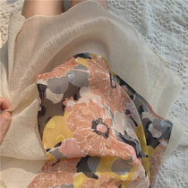 From a split joint irregular skirt childrens summer flower skirt long gentle print Super fairy