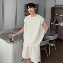 Hualun men handsome with running casual sports shorts set mens 2022 new trend summer loose