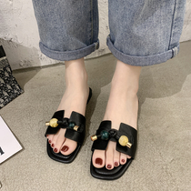  Slippers womens summer wear 2021 new fashion all-match ins tide square head flat bottom net red beach one-word cool slippers