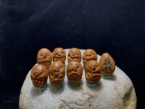 Olive nucleus pure hand carving little monster monster old oil core one picture