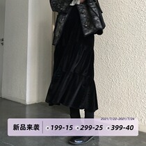 Dongri is a curly retro elastic waist gold velvet skirt Autumn and Winter womens new black hanging a-line dress