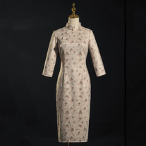 High-end cheongsam 2021 new long sleeve temperament Slim retro Republic of China improved Chinese style dress female autumn