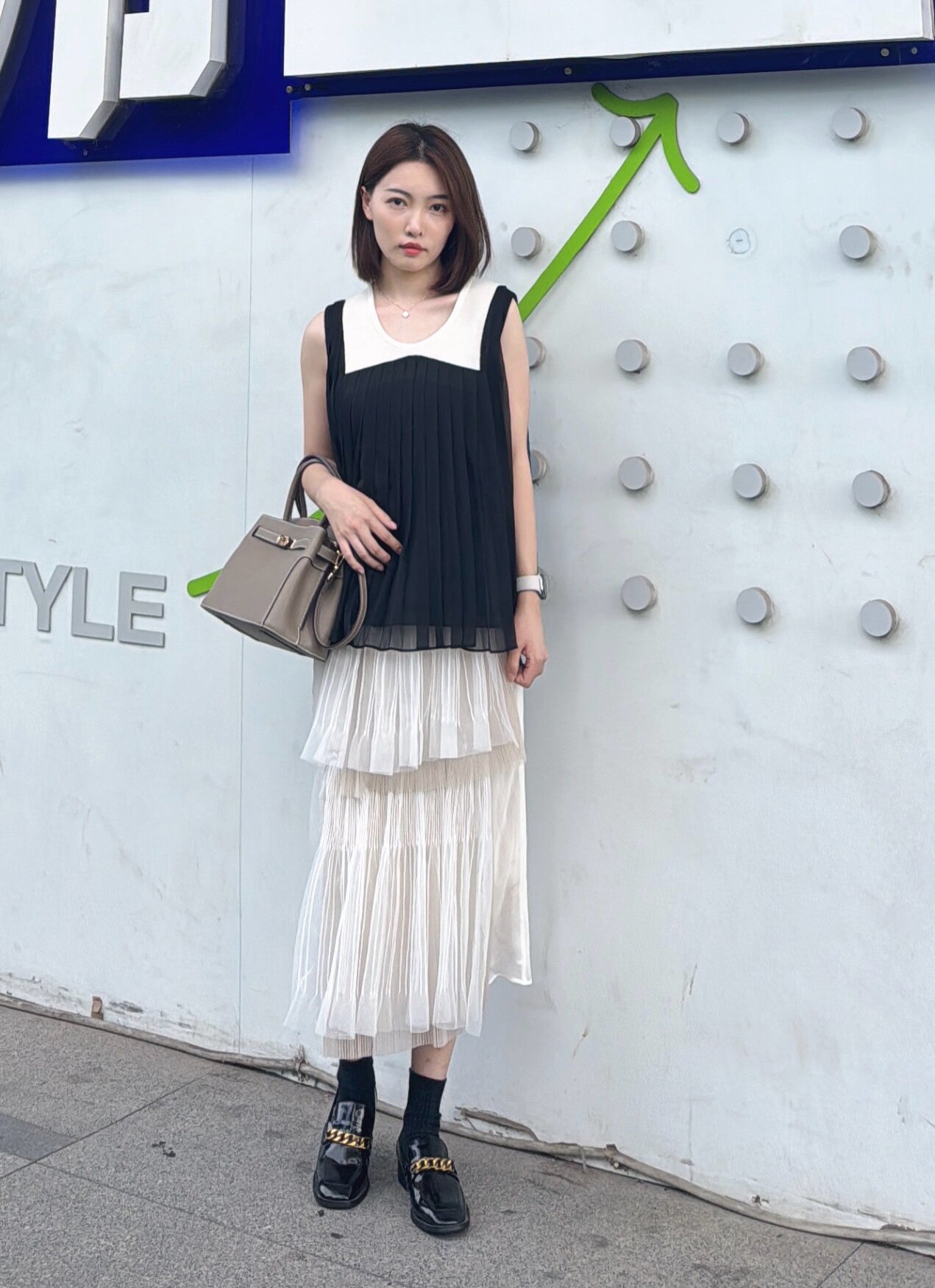 百丽鎏金岁月凯莉包 质感牛皮高级耐磨 大容量通勤 妈妈包婚包两用