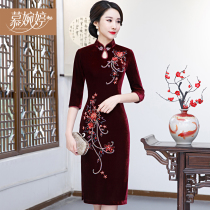 New style gold velvet cheongsam improved middle-aged and elderly mother wedding dress Chinese wedding wedding wedding dress female