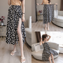 One piece of small daisy half body dress woman 2022 Summer new irregular bag arm dress with long section a long dress lady