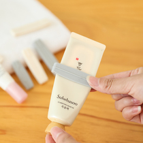 Manual toothpaste squeezing machine multifunctional lazy cosmetics facial cleanser children toothpaste squeezer size three