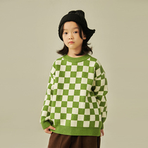 Pear small leisure children 2021 autumn and winter New Foreign style in the big childrens knitwear gown chessboard sweater