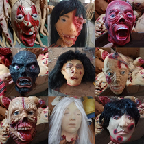  Simulation of biochemical rotten corpse head Halloween horror Haunted house secret room hanging ghost ornaments Scary decorations Skull props