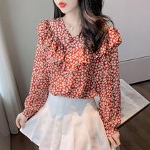 2020 Autumn new little Daisy retro ruffled shirt vintage heart machine V collar fairy floral top