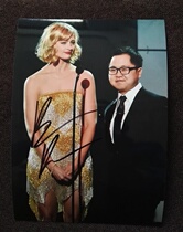 Beth Beth Behrs autographed photo bankrupt sister 7 inch G