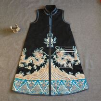  Cloud decoration totem original design womens mid-length horse clip autumn and winter new old satin fabric Ssangyong placket outer cloak