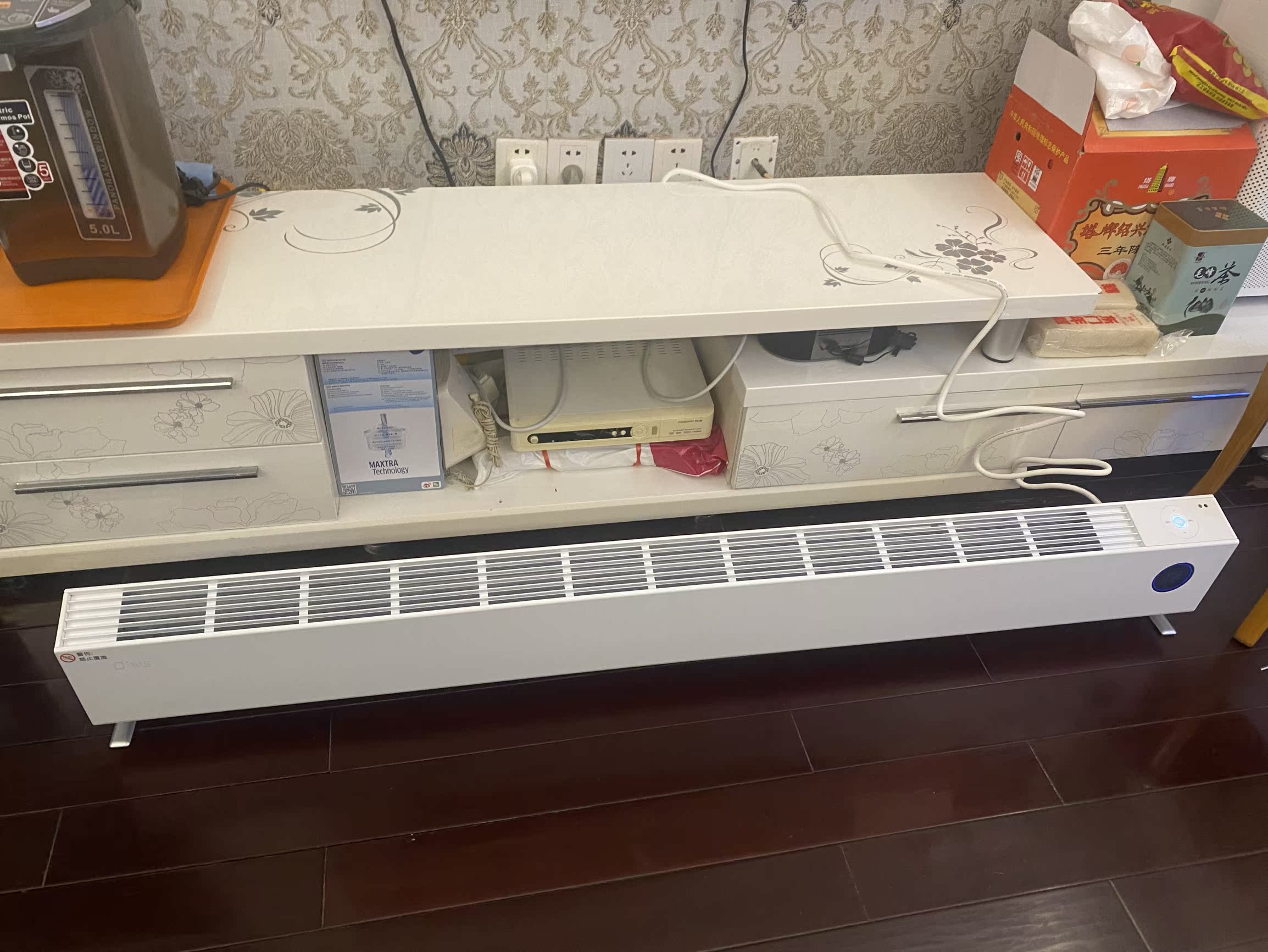 米家电暖器温控版和智能版哪个好