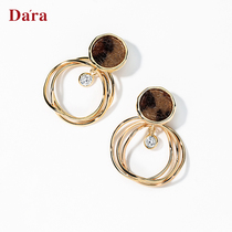 925 silver pin circle earrings female senior sense Net red 2021 New Tide Korean version of earrings earrings yellow simple simple