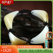 High price-performance ratio and the end of sugar white jade bracelet Runway jade edge Xinjiang and Tian Yuhand string things Ruyi 77g
