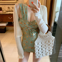 2019 New Korean color sexy slanting shoulder gathering size chest Conservative belly thin conjoined womens swimsuit holiday